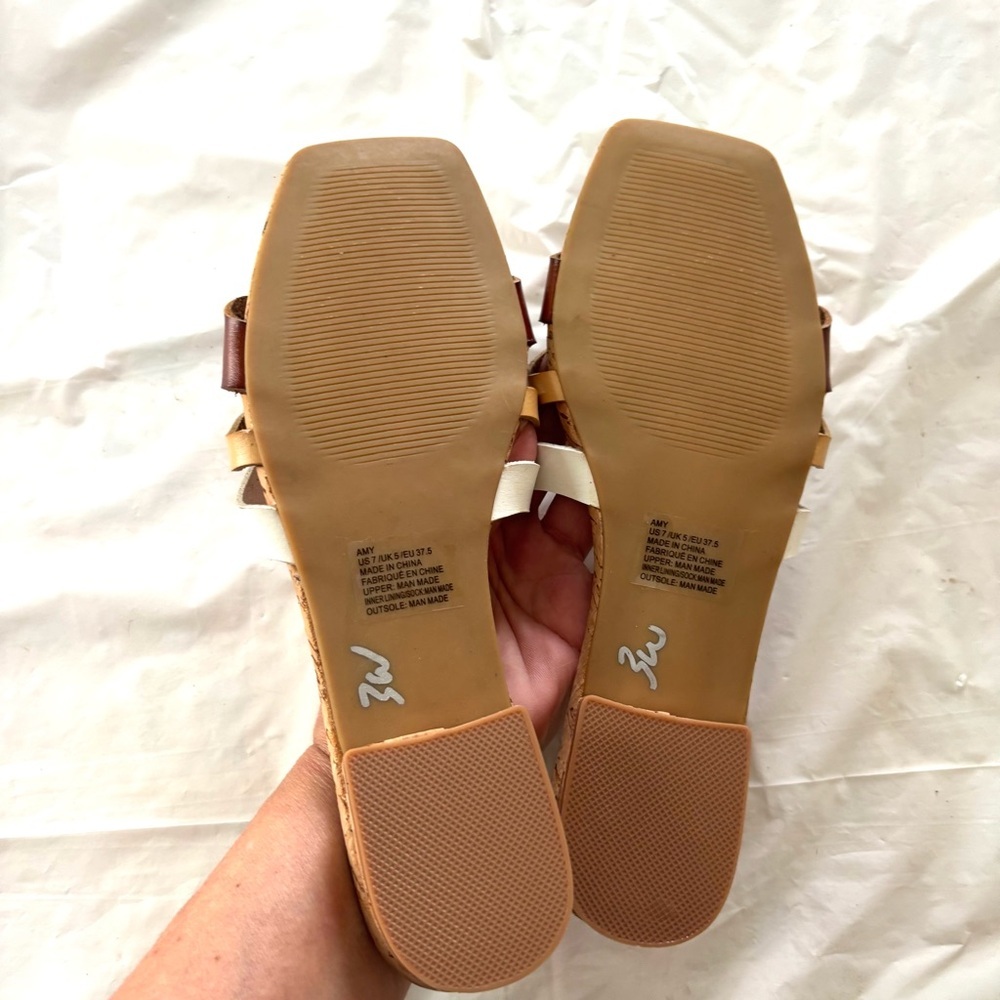NWT JF Just Fab Wave Slip-On Sandals Brown Tan White SZ 7 - Picture 7 of 11
